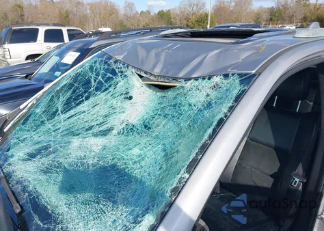 2015 Jeep Grand Cherokee Altitude from USA, damaged, VIN 1C4RJFAG1FC130489